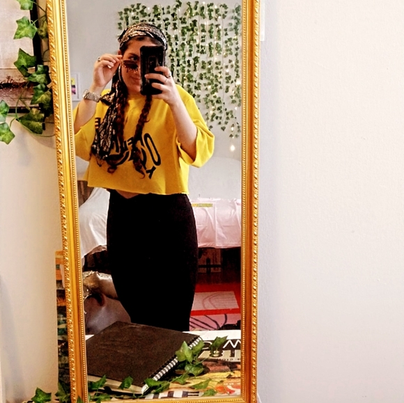 Meet your Posher, Zaina - Picture 4 of 5